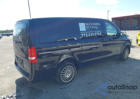 2018 Mercedes-Benz Metris из США, поврежденный, VIN WD4BG2EE2J3402354